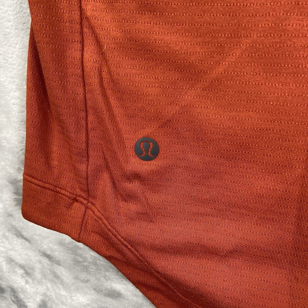 Lululemon T-Shirt mens XXL License To Train Crew Neck Orange - Picture 13 of 14